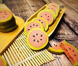 吃瓜要带小饼干